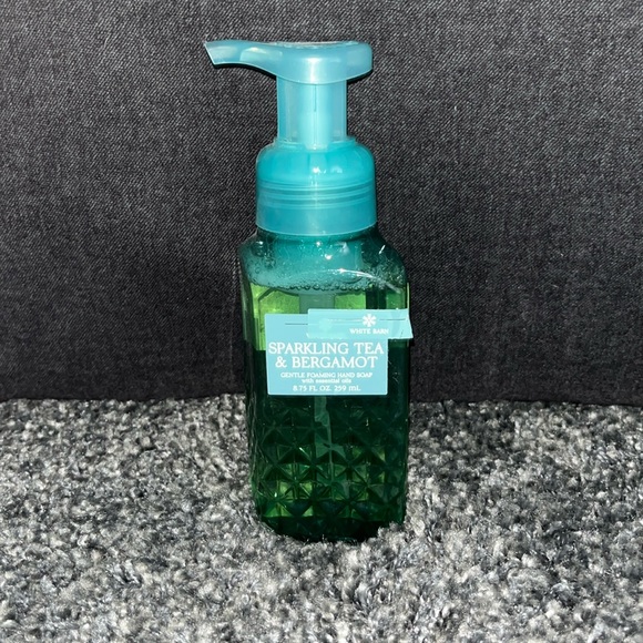 Bath & Body Works Bath White Barn Hand Soap Poshmark